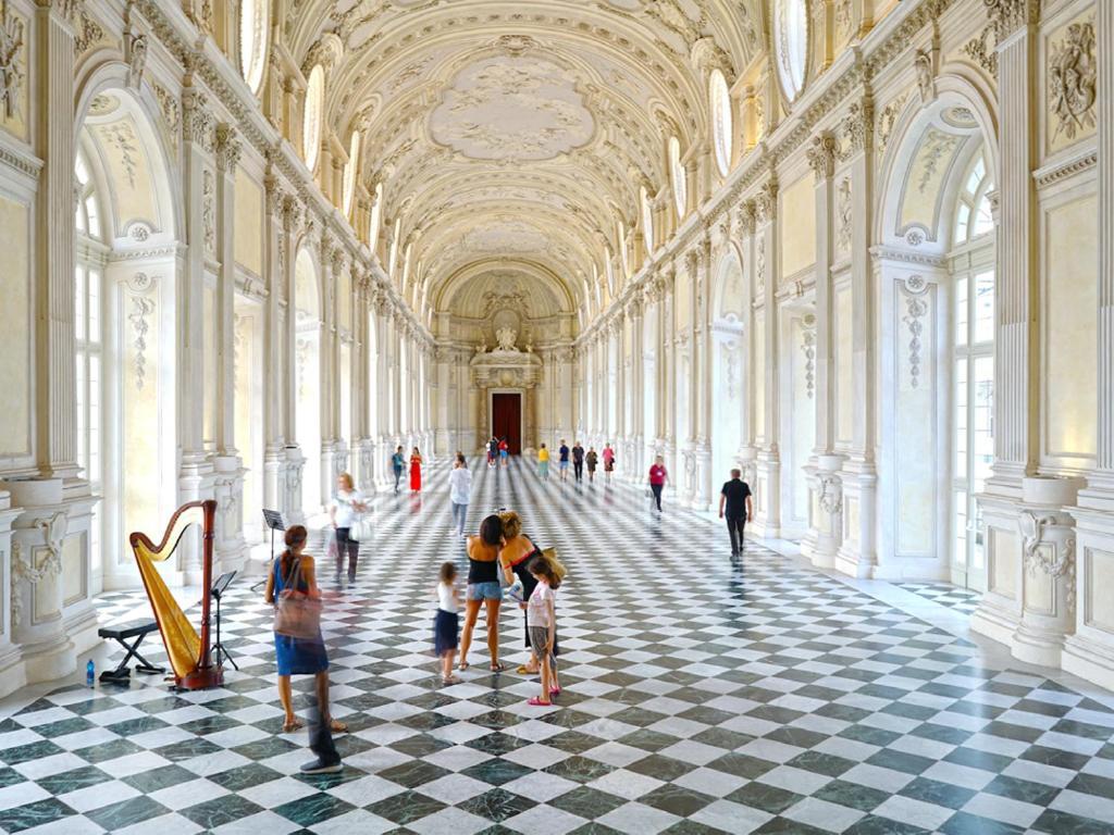Alle Porte Della Reggia เวนาเรีย เรอาเล ภายนอก รูปภาพ